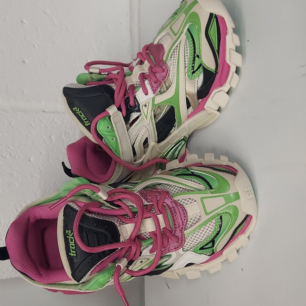 Authentic Balenciaga Tracks 2